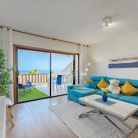Sea View Deja Blue - Gigantes Daire